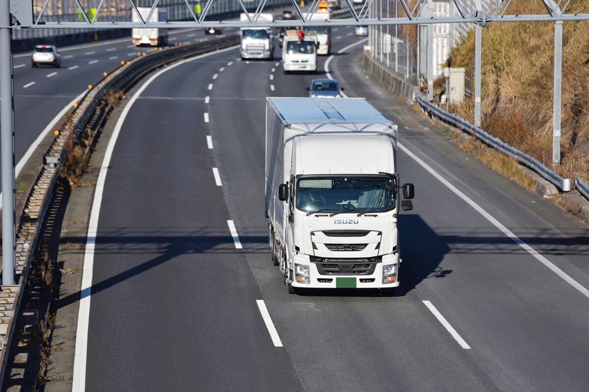 自動で走行車両の速度を計測.jpg